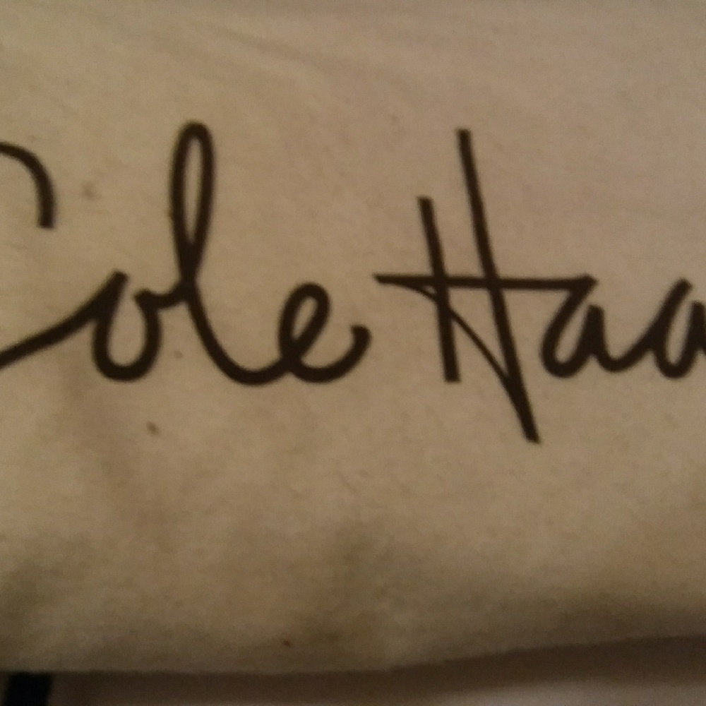 Cole Haan "Phoebe" slouchy hobo bag - Picture 3 of 4